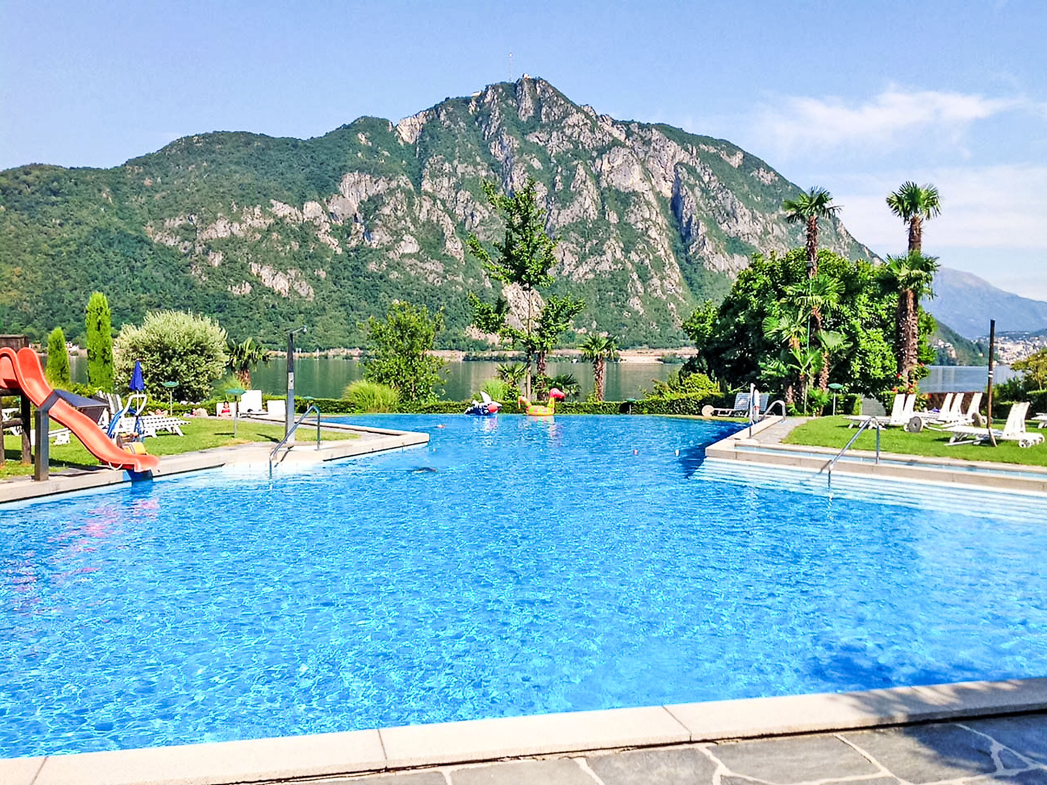 6 Ferienhäuser am See für Familien – vom Comer See bis zum Vierwaldstättersee