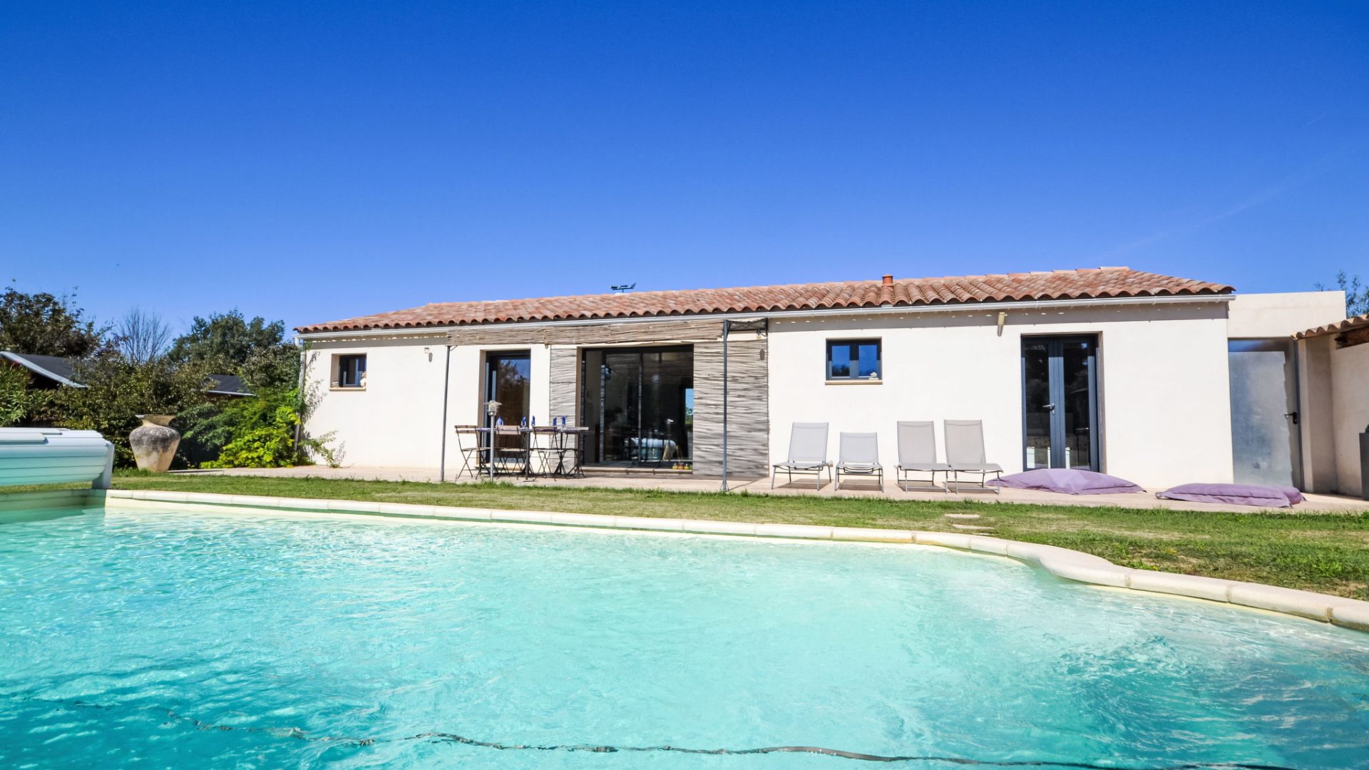 Ferienvilla mit Meerblick bei Fréjus in der Provence